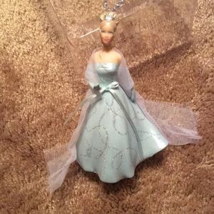 Barbie 2001 Hallmark Keepsake Ornament